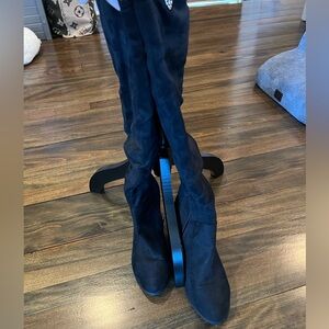 Black Knee High Boots Size 10